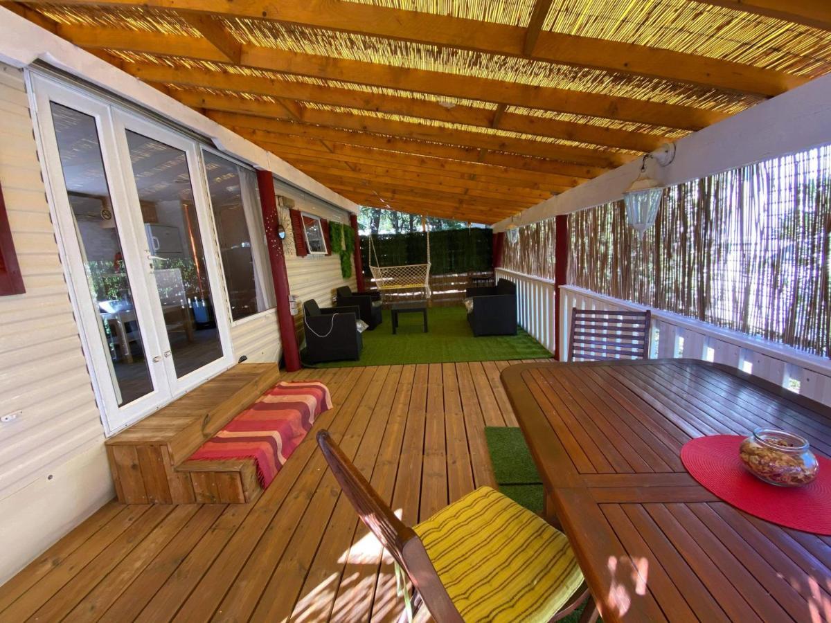 Mobil Home Au Camping Sellig Le Muy Exterior foto