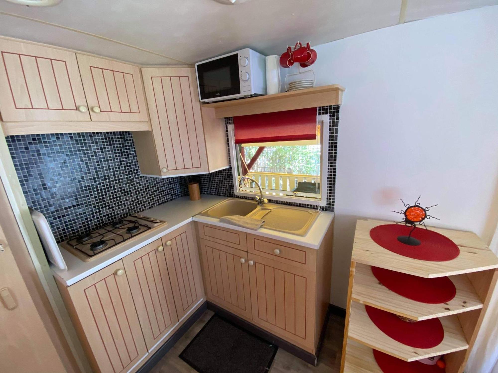 Mobil Home Au Camping Sellig Le Muy Exterior foto